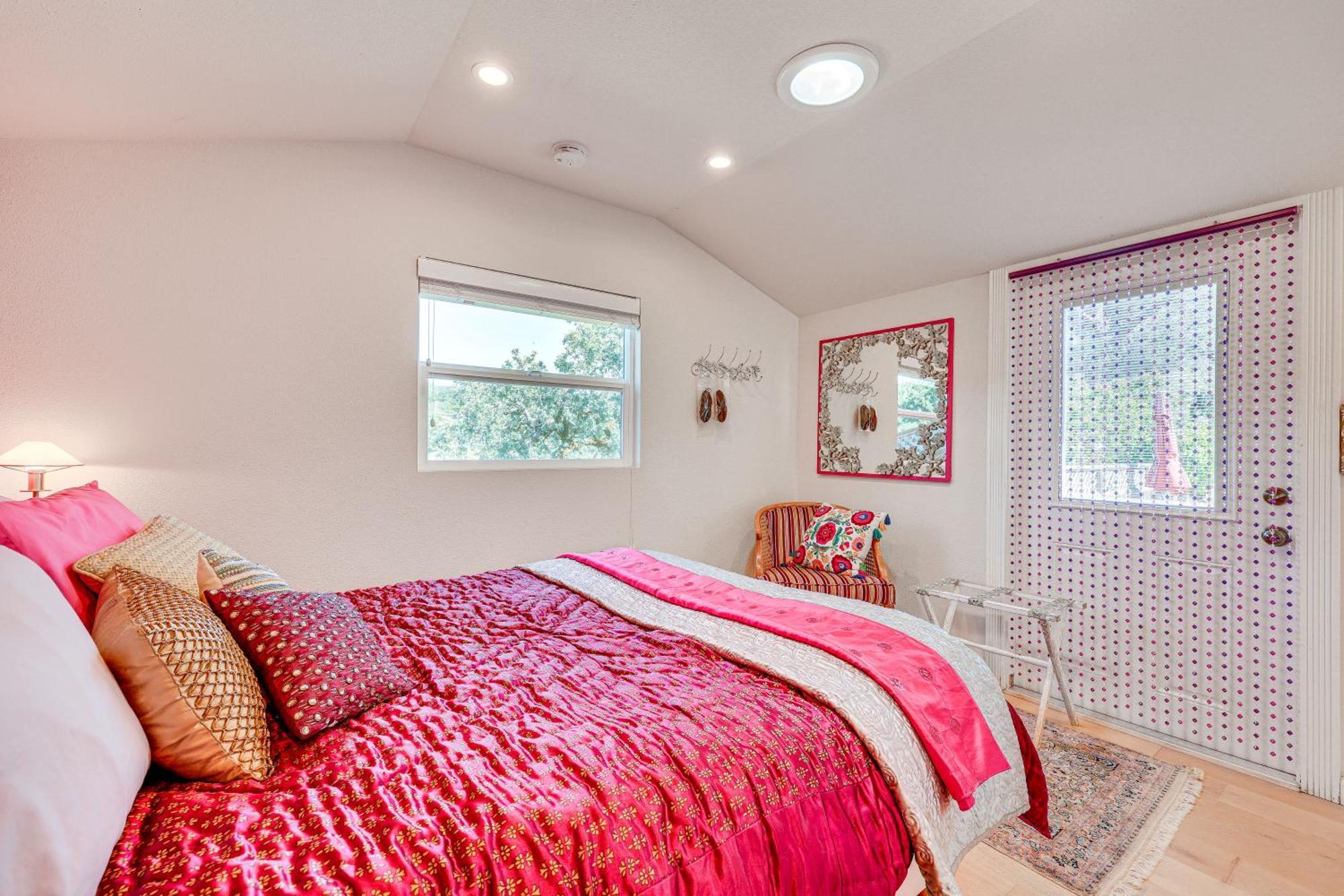 Romantic Casita With Garden And Deck 2 Miles To Plaza! ソノマ エクステリア 写真
